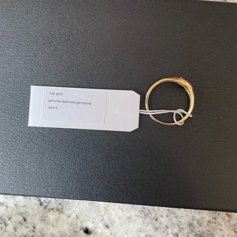 Gorjana Diamond Pavé Heart Ring – 14K Solid Gold (Price is Firm!) - Picture 8 of 9